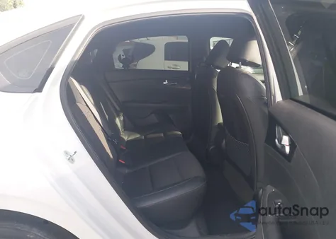 2022 Kia Forte Gt-Line z USA, uszkodzony, nr VIN 3KPF54AD4NE436997